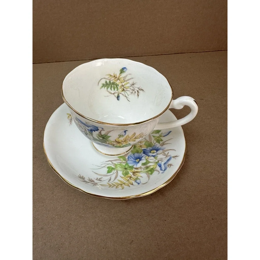 Clarence Bone China vintage clarence